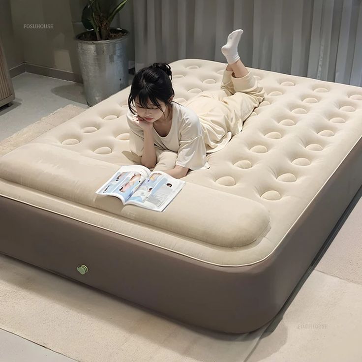 Self Inflatable Air Mattress
