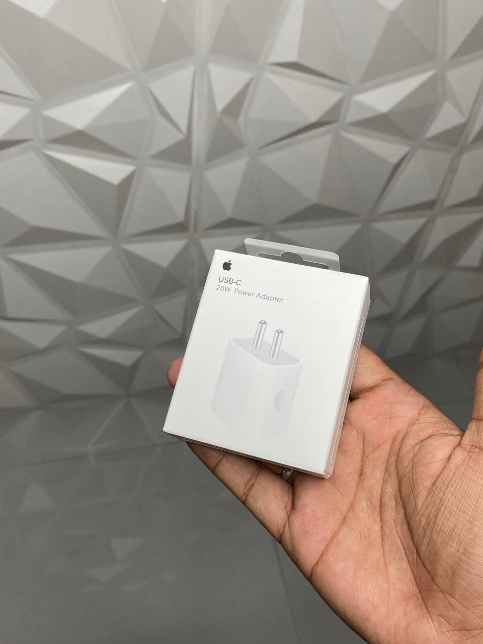 Apple 20Watt Fast Charger Adapter + Lightning Cable (Combo)