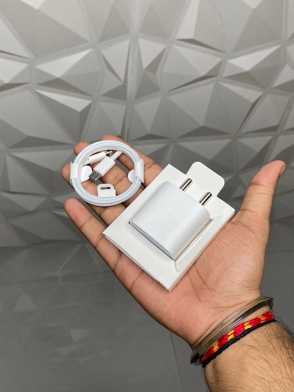 Apple 20Watt Fast Charger Adapter + Lightning Cable (Combo)