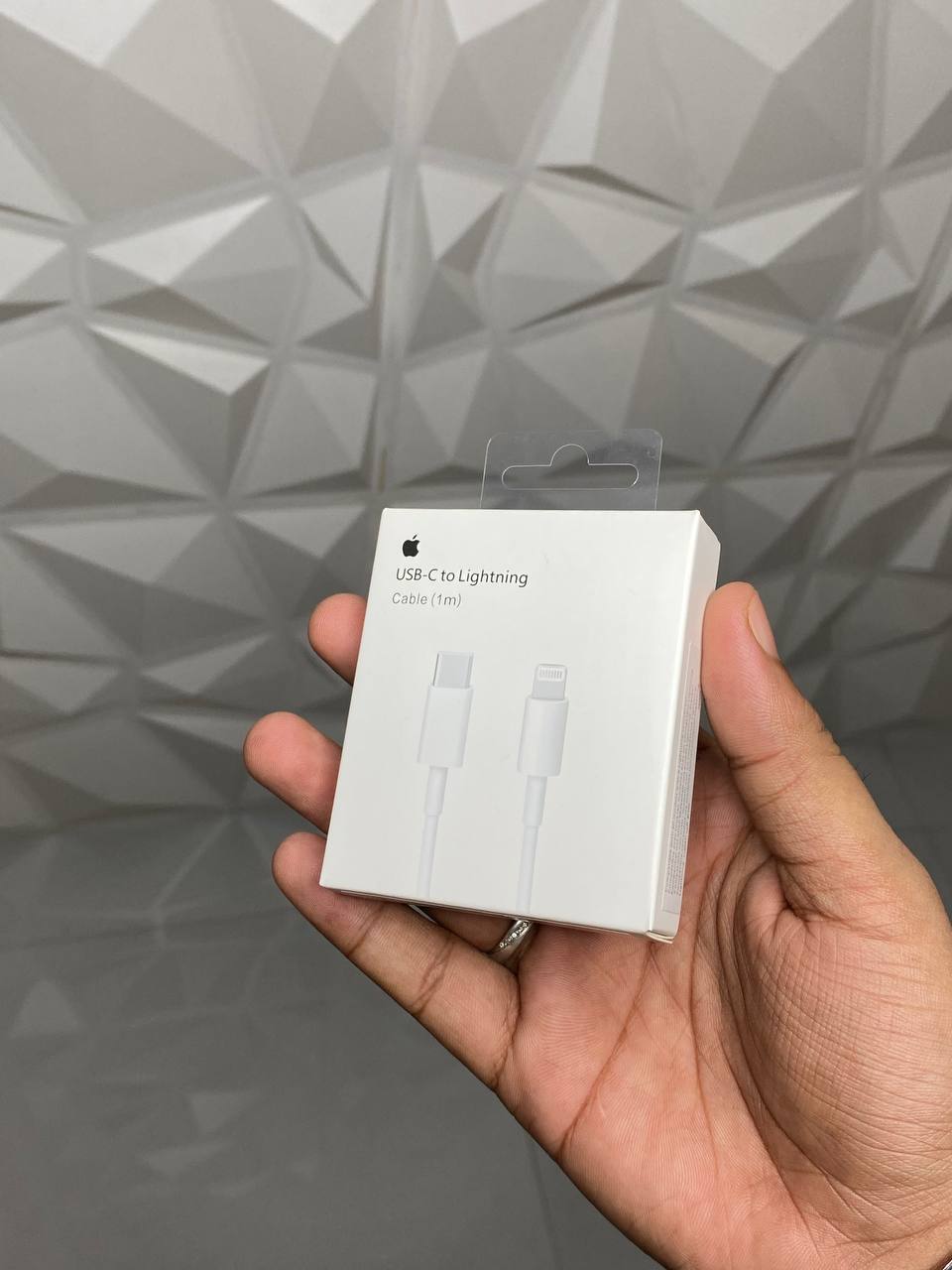 Apple 20Watt Fast Charger Adapter + Lightning Cable (Combo)