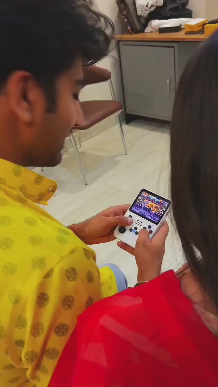 R36S Retro Game Box Classic Video