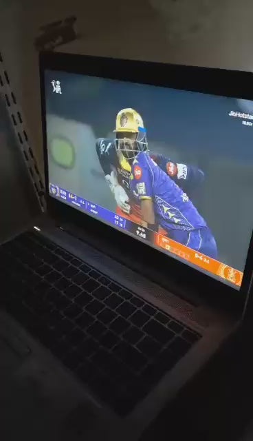 4K Super Vision Portable Mini Projector